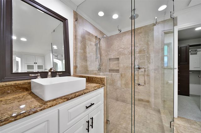 5 Box Turtle Lane, The Woodlands, TX 77380