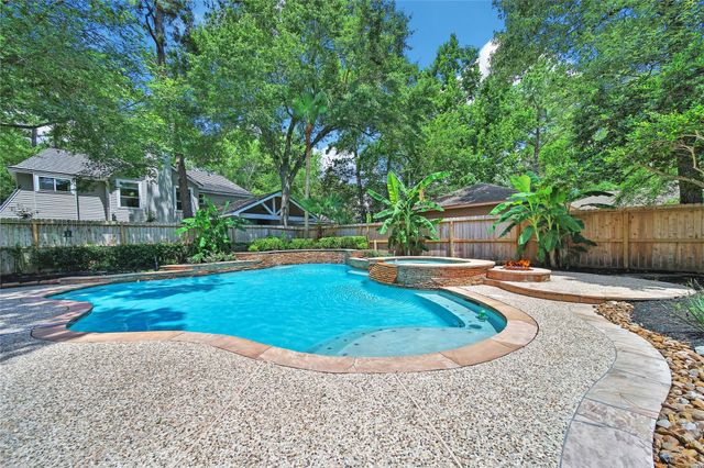5 Box Turtle Lane, The Woodlands, TX 77380