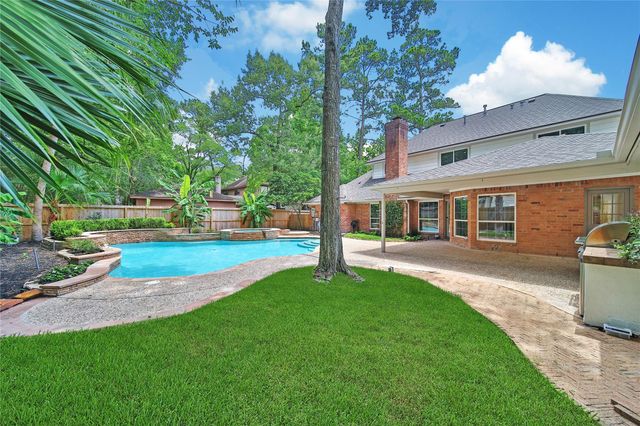 5 Box Turtle Lane, The Woodlands, TX 77380