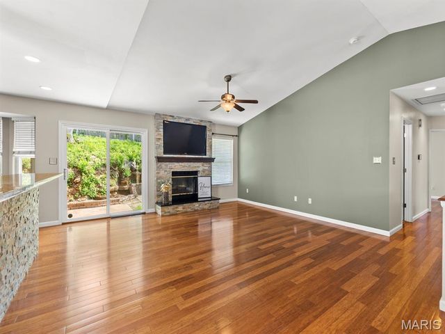 164 Keystone Drive, Fenton, MO 63026