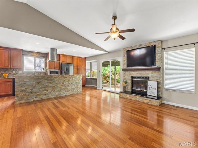 164 Keystone Drive, Fenton, MO 63026