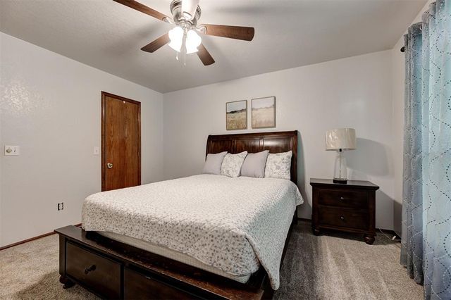 4722 Sandy Oak Lane, Newalla, OK 74857