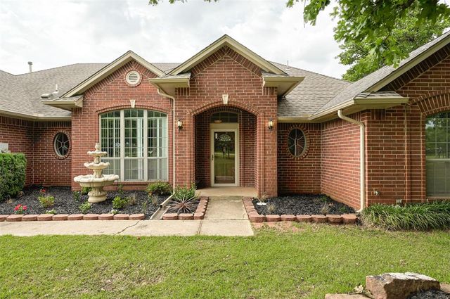 4722 Sandy Oak Lane, Newalla, OK 74857