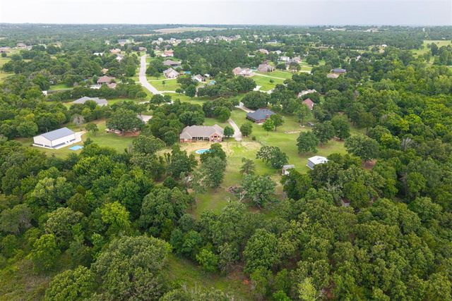 4722 Sandy Oak Lane, Newalla, OK 74857