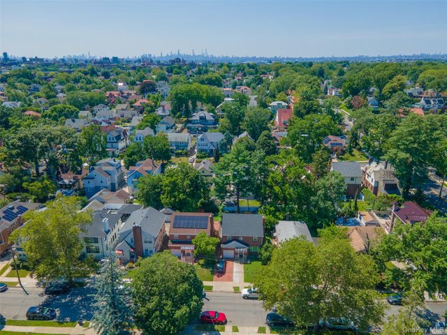 3318 164th Street, Flushing, NY 11358