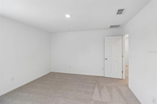 1196 HAPPY FOREST LOOP, Deland, FL 32720