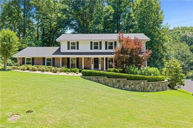 3881 Allsborough Drive, Tucker, GA 30084
