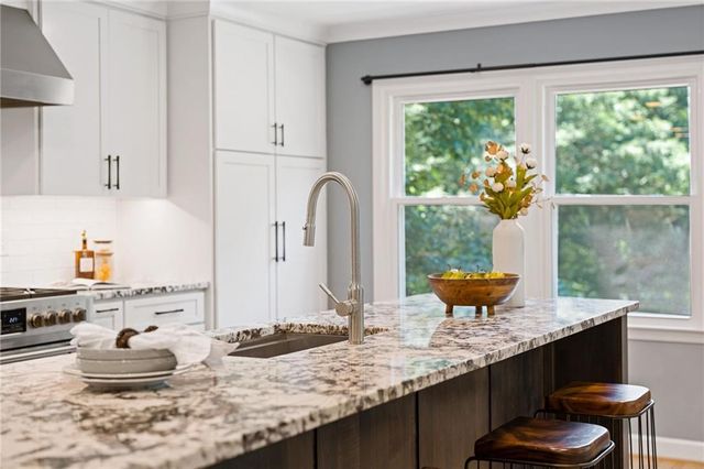 3881 Allsborough Drive, Tucker, GA 30084
