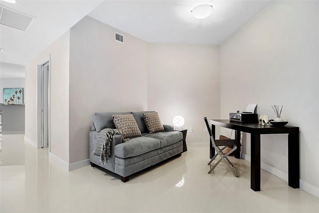 2831 N Ocean Boulevard 801N, Fort Lauderdale, FL 33308