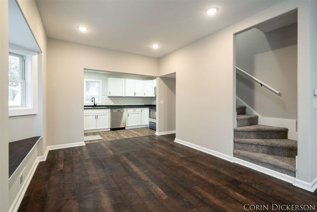 112 E Green Street, Hastings, MI 49058