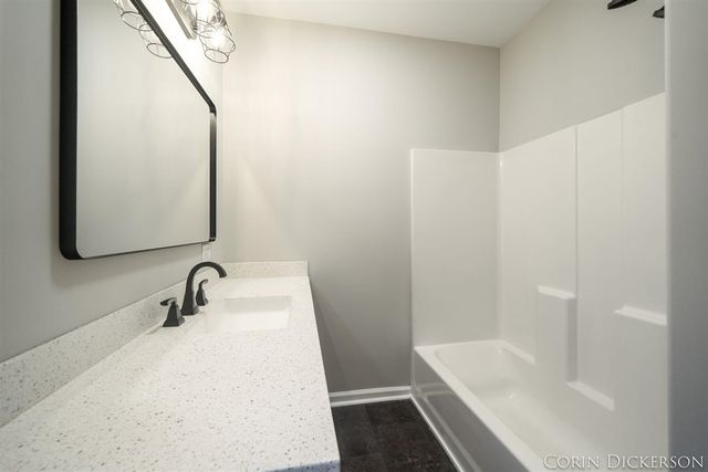 112 E Green Street, Hastings, MI 49058