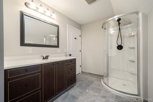 112 E Green Street, Hastings, MI 49058