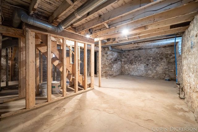 112 E Green Street, Hastings, MI 49058