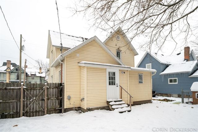 112 E Green Street, Hastings, MI 49058