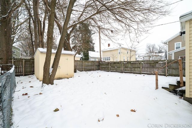 112 E Green Street, Hastings, MI 49058