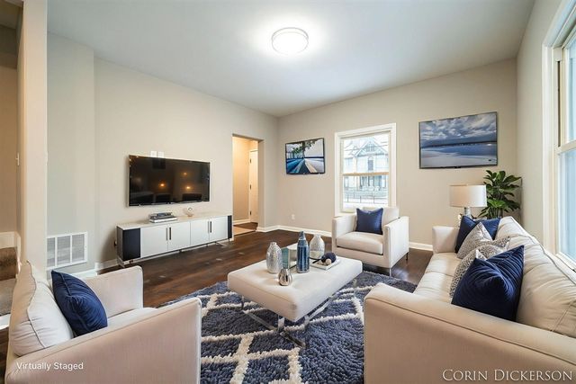 112 E Green Street, Hastings, MI 49058