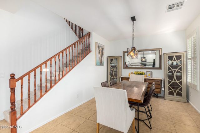3228 E ANIKA Drive, Gilbert, AZ 85298
