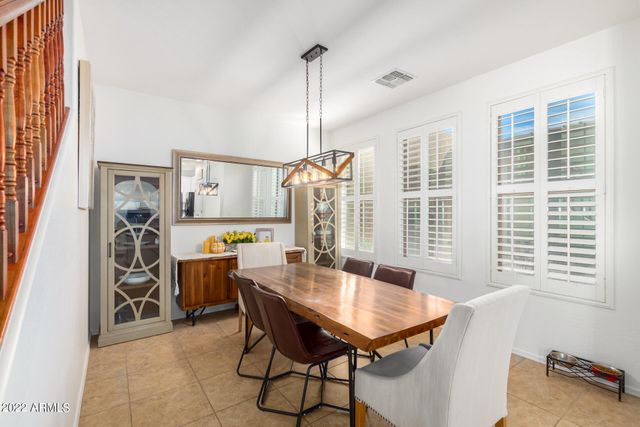 3228 E ANIKA Drive, Gilbert, AZ 85298