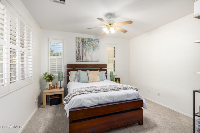 3228 E ANIKA Drive, Gilbert, AZ 85298