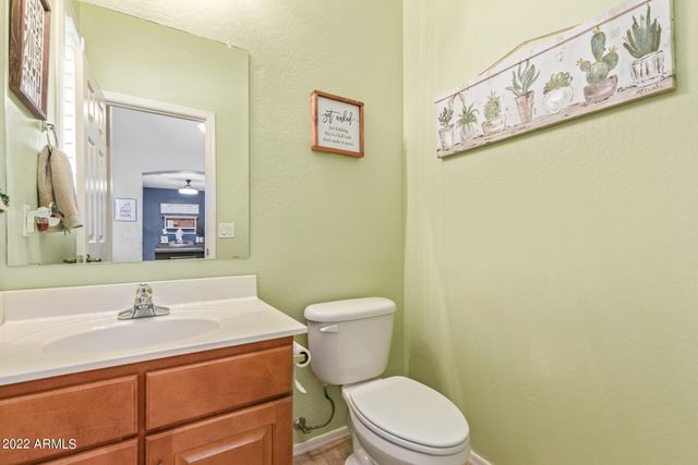 3228 E ANIKA Drive, Gilbert, AZ 85298