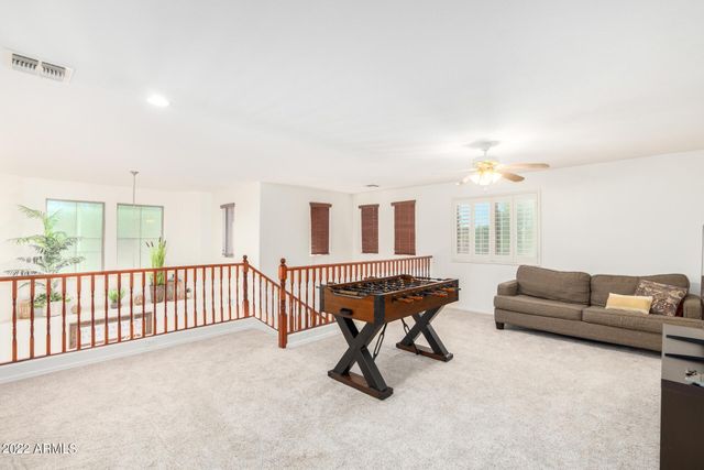3228 E ANIKA Drive, Gilbert, AZ 85298