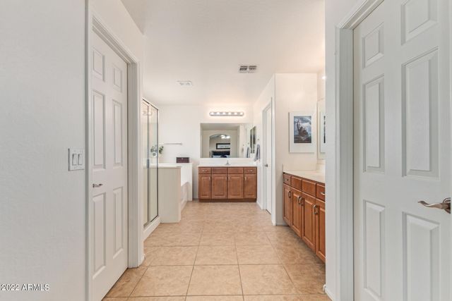 3228 E ANIKA Drive, Gilbert, AZ 85298