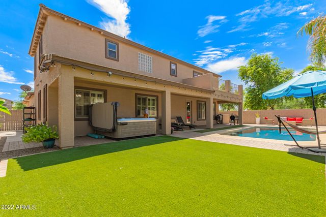 3228 E ANIKA Drive, Gilbert, AZ 85298