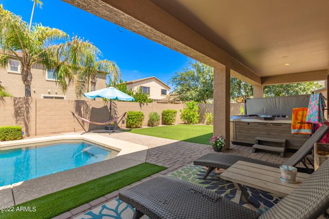 3228 E ANIKA Drive, Gilbert, AZ 85298