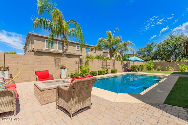 3228 E ANIKA Drive, Gilbert, AZ 85298