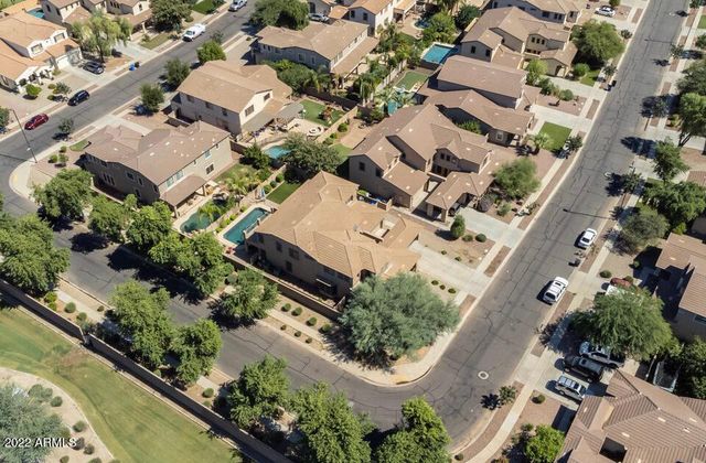 3228 E ANIKA Drive, Gilbert, AZ 85298