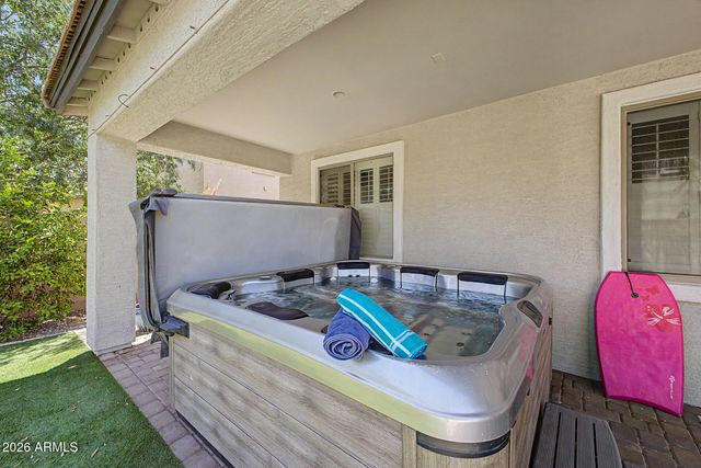 3228 E ANIKA Drive, Gilbert, AZ 85298