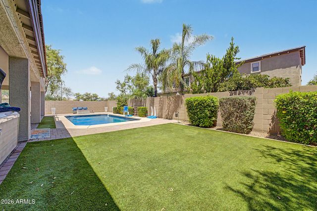 3228 E ANIKA Drive, Gilbert, AZ 85298