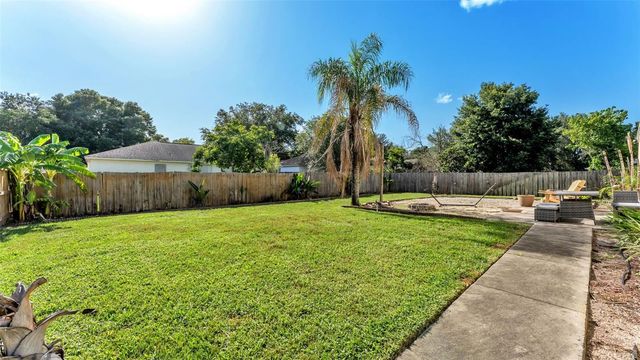 7493 BRIARBAY LOOP, Lakeland, FL 33810