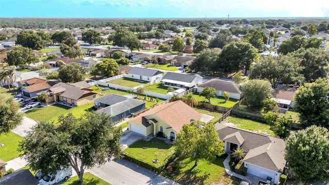 7493 BRIARBAY LOOP, Lakeland, FL 33810