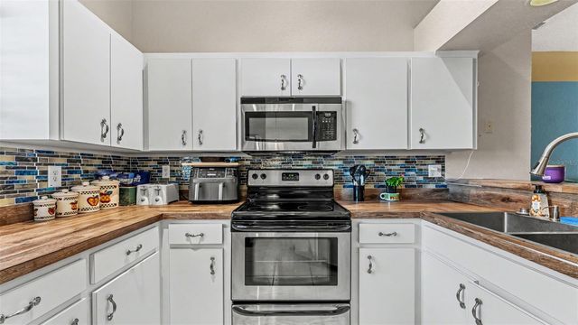 7493 BRIARBAY LOOP, Lakeland, FL 33810