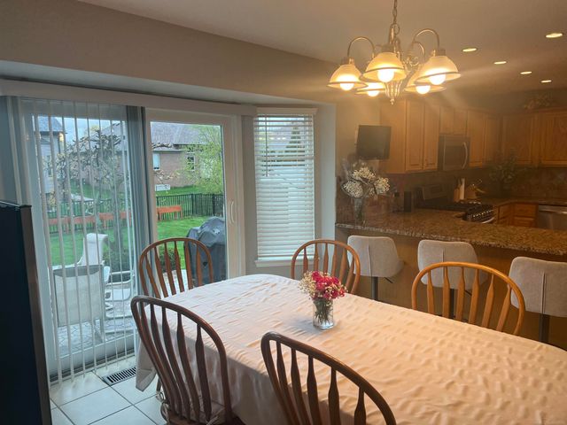 29105 Bay Pointe Drive, New Baltimore, MI 48047