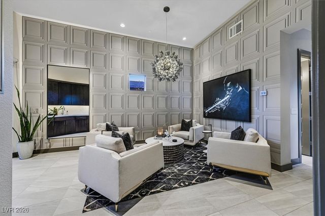 6360 Clovis Point Street, Las Vegas, NV 89135