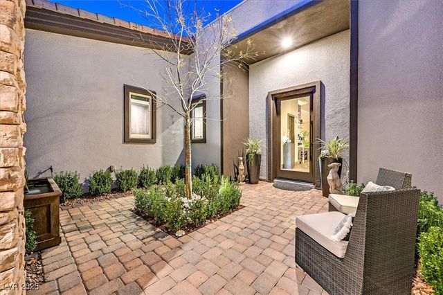 6360 Clovis Point Street, Las Vegas, NV 89135