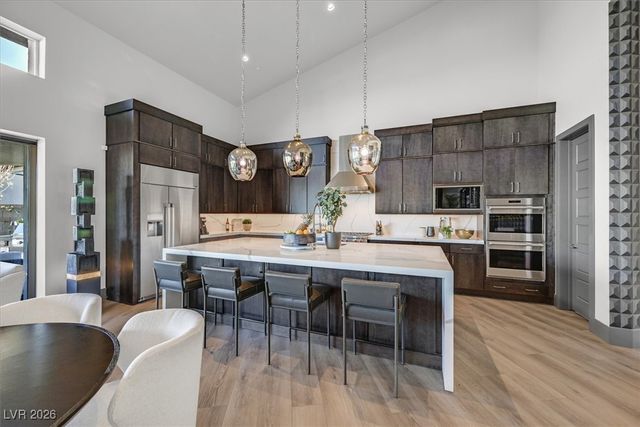 6360 Clovis Point Street, Las Vegas, NV 89135