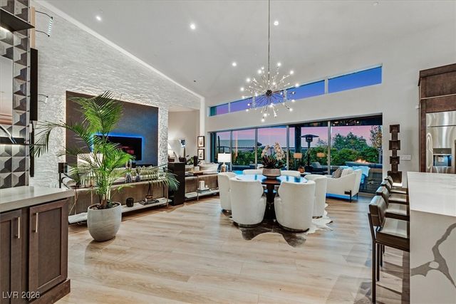 6360 Clovis Point Street, Las Vegas, NV 89135