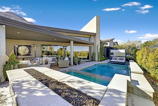 6360 Clovis Point Street, Las Vegas, NV 89135