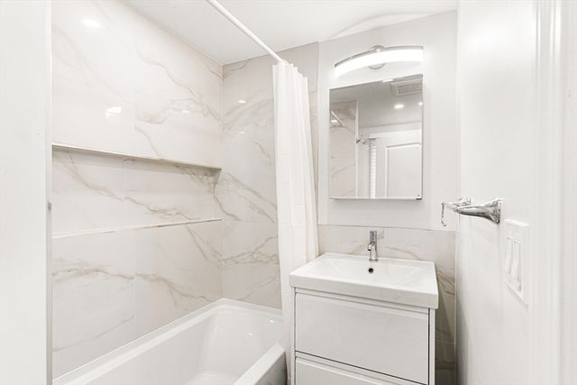 38 Day St, Whitman, MA 02382