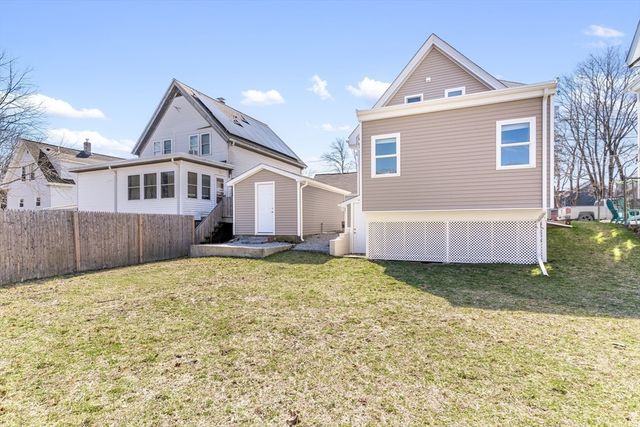 38 Day St, Whitman, MA 02382