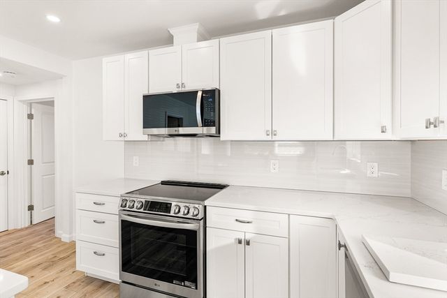 38 Day St, Whitman, MA 02382