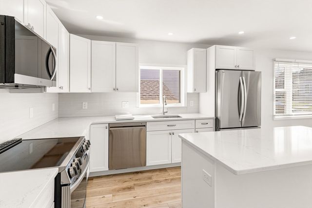 38 Day St, Whitman, MA 02382