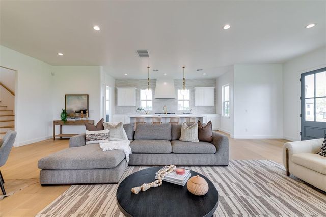 29706 E Ridge Road, Norman, OK 73069