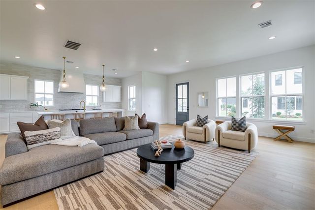 29706 E Ridge Road, Norman, OK 73069