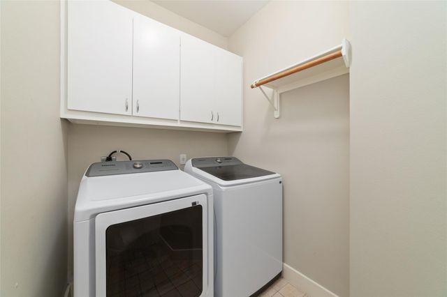 917 W 21st Street D, Houston, TX 77008