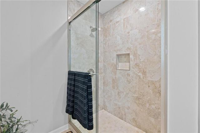 155 Bear Run Court, Chattahoochee Hills, GA 30268