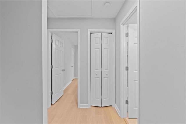 155 Bear Run Court, Chattahoochee Hills, GA 30268
